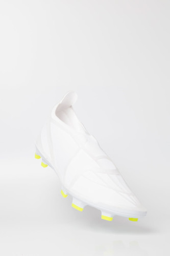 SOCCER SHOES cover