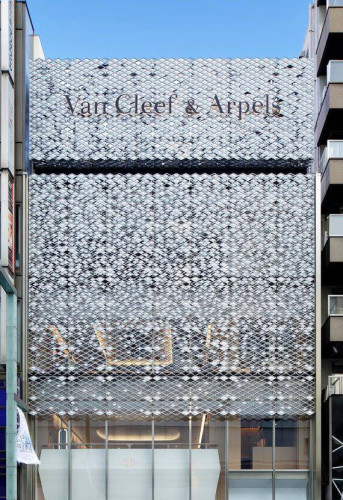 VAN CLEEF & ARPELS TOKYO cover